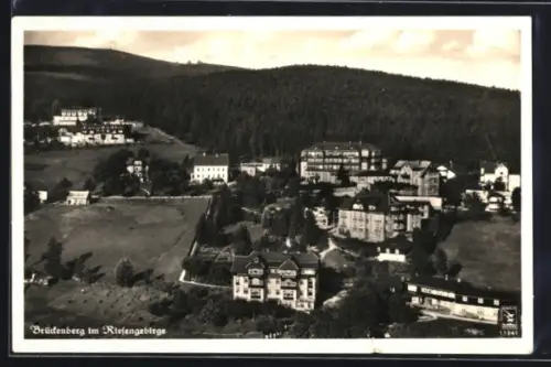 AK Brückenberg /Riesengebirge, Totalansicht aus der Vogelschau