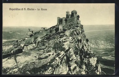 AK San Marino, La Rocca, Festung auf einem Berg