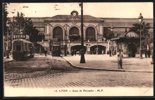 AK Lyon, Gare de Perrache