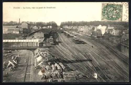 AK Flers, La Gare, vue du pont de Domfront