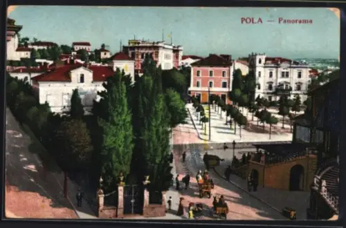 AK Pola, belebte Strassenszene mit Pferdewagen
