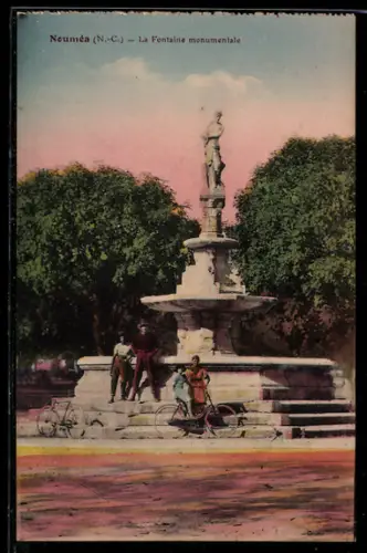 AK Nouméa /N.-C., La Fontaine monumentale