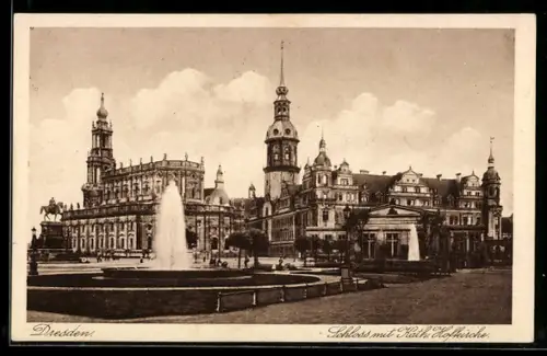 AK Dresden, Schloss mit Kath. Hofkirche
