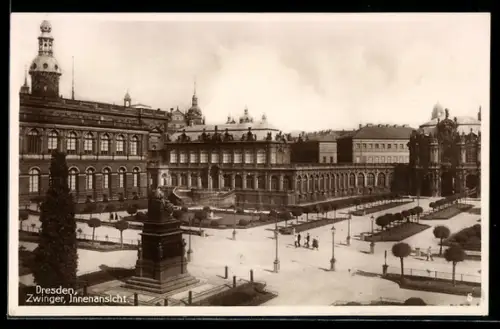 AK Dresden, Zwinger, Innenansicht