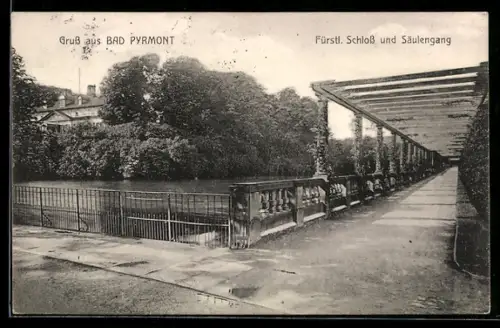 AK Bad Pyrmont, Fürstliches Schloss, Säulengang