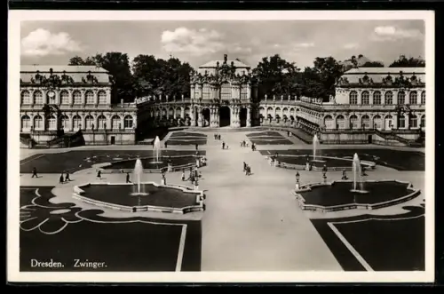 AK Dresden, Zwinger mit Anlagen