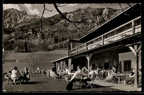AK Nonn /Bad Reichenhall, Cafe-Gaststätte Gablerhof, Terrasse, Blick auf Hochstaufen