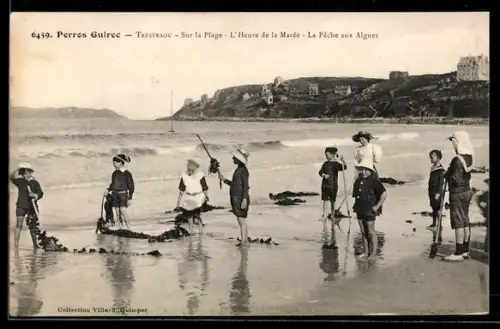 AK Perros Guirec, Sur la Plage