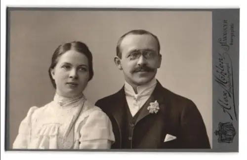 Fotografie Alex Möhlen, Hannover, Georgsplatz, Porträt eines Paares