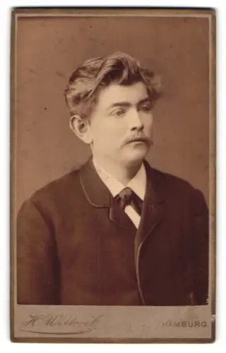 Fotografie H. Wittrock, Hamburg-St. Pauli, Porträt eines Herren