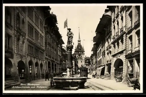 AK Bern, Strassenbahn in der Marktgasse, Schützenbrunnen und Käfigturm