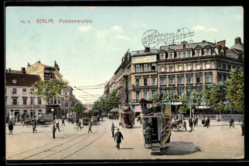 AK Berlin-Tiergarten, Potsdamerplatz mit Passanten Autobussen, Strassenbahnen, Kutschen, Radfahrern