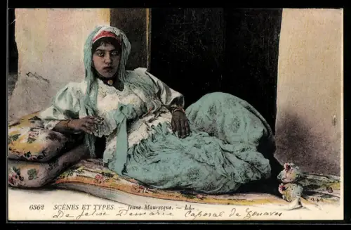 AK Jeune Mauresque, Scènes et Types