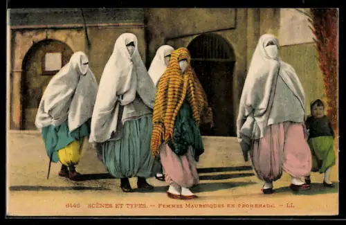 AK Scènes et Types, Femmes Mauresques en Promenade, arabische Volkstypen