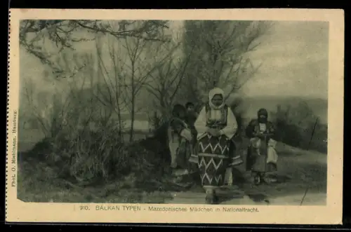 AK Mazedonisches Mädchen in Nationaltracht