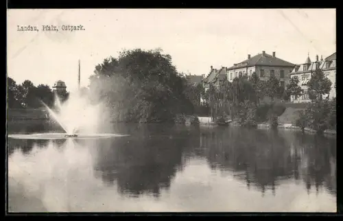 AK Landau, Pfalz, Ostpark, Teich mit Springbrunnen, Wohnhäuser