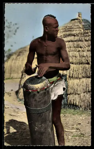 AK L`Afrique en Coleurs, Tam-tam