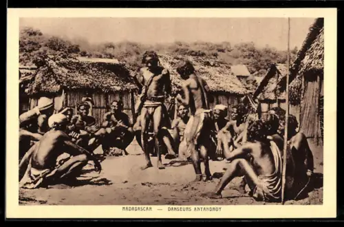 AK Madagascar, Danseurs Antandroy