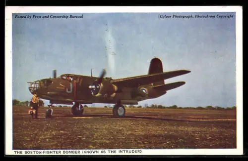 AK The Boston-Fighter Bomber, Flugzeug auf dem Landeplatz
