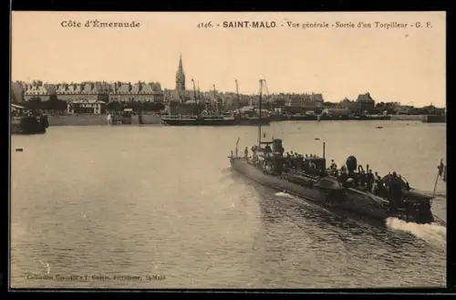 AK Saint-Malo, Vue générale, Sortie d`un torpilleur