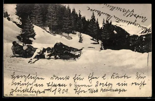 AK Gruppe bei der Fahrt im Rodelschlitten