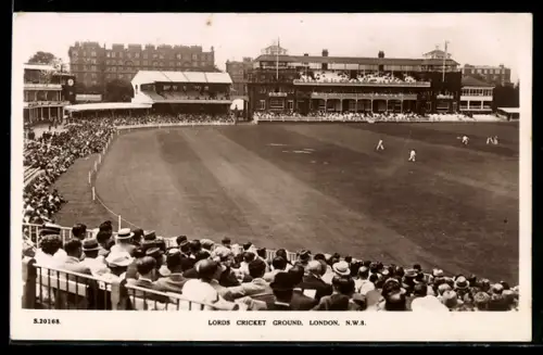 AK London, Lords Cricket Ground