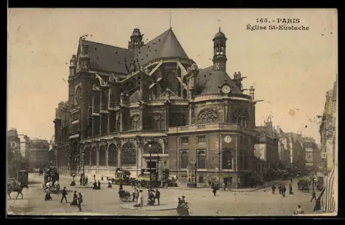 AK Paris, Église St-Eustache et passants animés