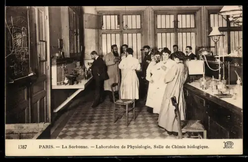 AK Paris, La Sorbonne, Laboratoire de Physiologie, Salle de Chimie biologique