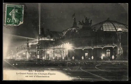 AK Paris, Le Grand Palais des Champs-Élysées un soir d`illumination