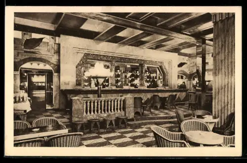 AK Paris, Le Lido des Champs-Élysées, Le bar monumental en marbre