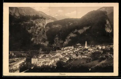 AK Thusis, Teilansicht mit Kirche