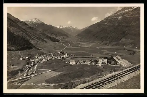 AK Andermatt, Gesamtansicht mit Oberalpbahn