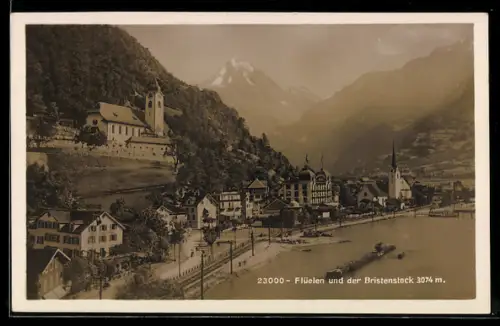 AK Flüelen, Panorama mit Kirche und Bristenstock