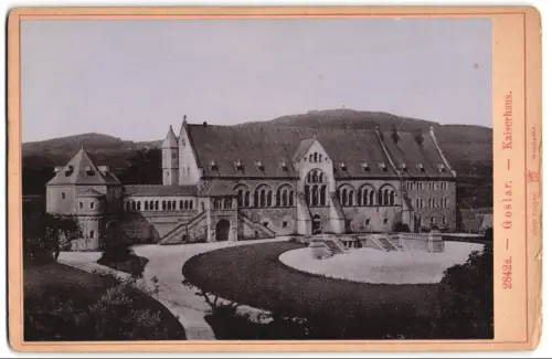 Fotografie Ernst Roepke, Wiesbaden, Ansicht Goslar, Blick zum Kaiserhaus