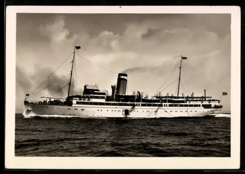 AK Passagierschiff Cobra querab von Backbord