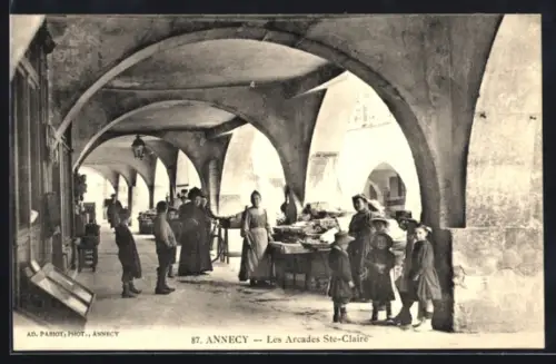 AK Annecy, Les Arcades Ste-Claire