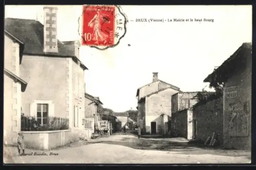 AK Brux, Le Mairie et le haut Bourg