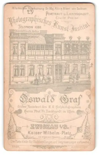 Fotografie Oswald Graf, Zwickau, Kaiser Wilhelm-Platz, Strassenpartie mit Passanten vor dem Atelier