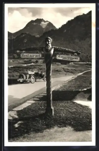 AK Maloja, Wegweiser Maloja-Kulm mit Strasse