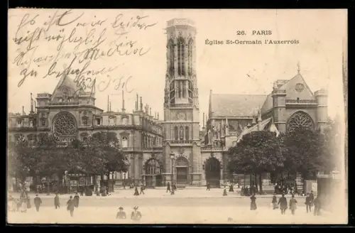 AK Paris, Église St-Germain l`Auxerrois et la place animée