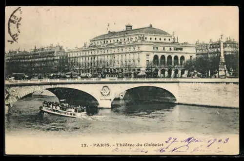 AK Paris, Théâtre du Châtelet et bateau-mouche sur la Seine