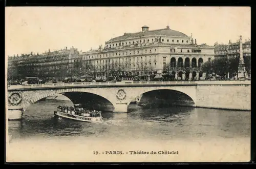 AK Paris, Théâtre du Châtelet et bateau sur la Seine