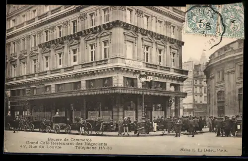 AK Paris, Bourse de Commerce et Grand Café Restaurant des Négociants, 42, Rue du Louvre, avec passants et voitures