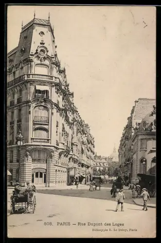 AK Paris, Rue Dupont des Loges avec passants et calèches