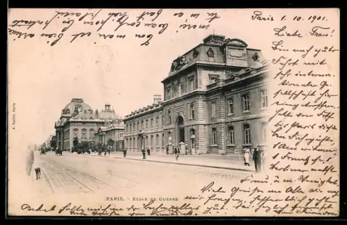AK Paris, École de Guerre et rue animée avec piétons et calèches