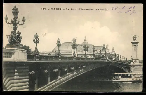 AK Paris, Le Pont Alexandre, de profil