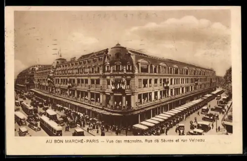 AK Paris, Vue des magasins, rue de Sèvres et rue Velpeau, Au Bon Marché