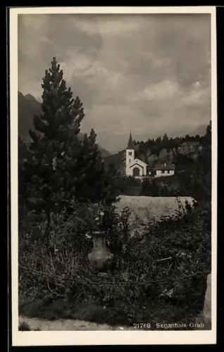 AK Maloja, Segantinis Grab