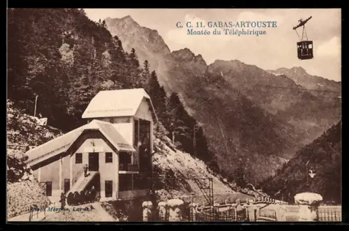 AK Gabas-Artouste, Gondel einer Seilbahn, Montée du Téléphérique