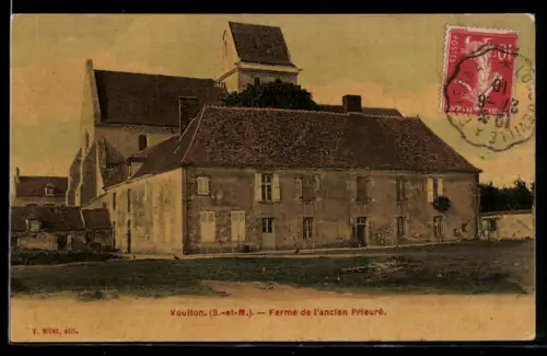 AK Voulton /S.-et-M., Ferme de l`ancien Prieuré